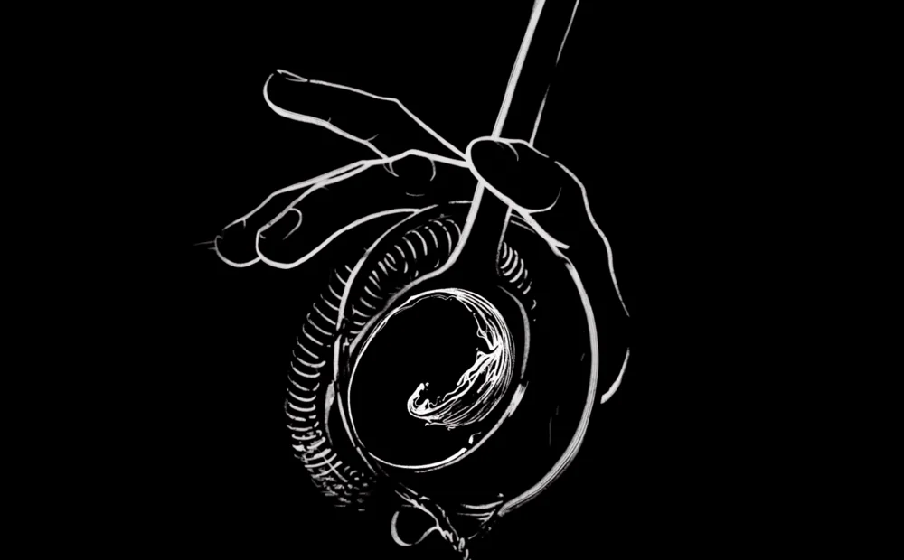 Emblema originale Night Wave: una mano, una coppa e un’onda.